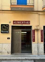Prime Luci - Alimentari - Immagine 1