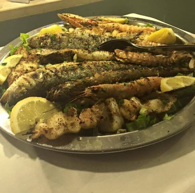 Ristorante Pizzeria La Conchiglia Azzurra - Immagine 2