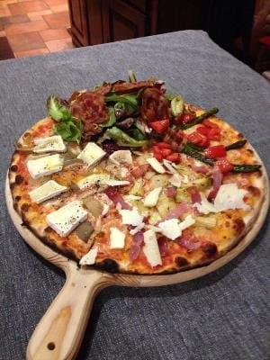 Ristorante Pizzeria Senza Nome - Immagine 1