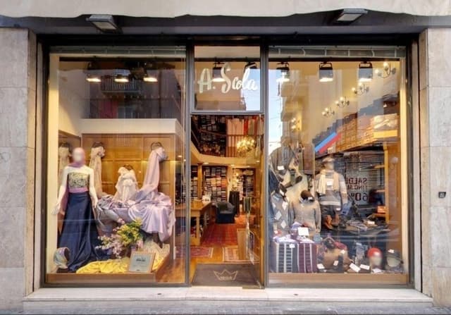 Scola Arturo Tessuti Alta Moda e Biancheria dal 1894 - Immagine 1