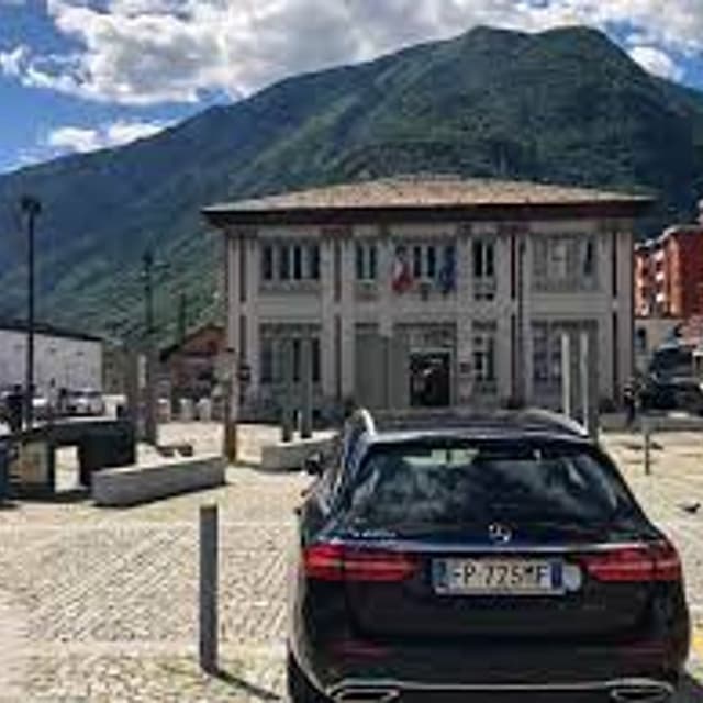 Sirmiotaxi - Immagine 2