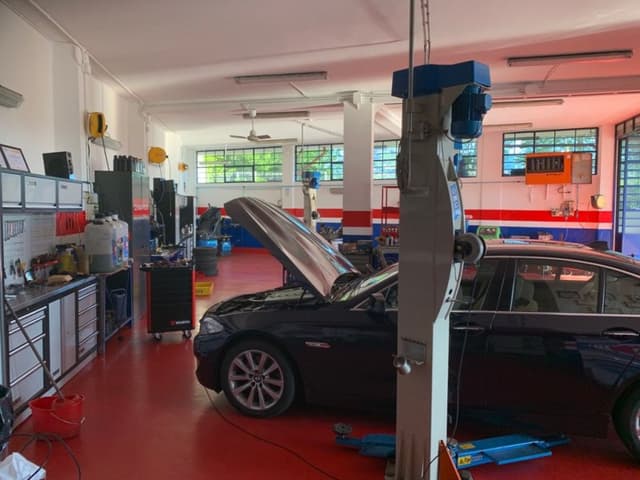 Sos Service Autosoccorso e Autoriparazioni Politano' - Immagine 2