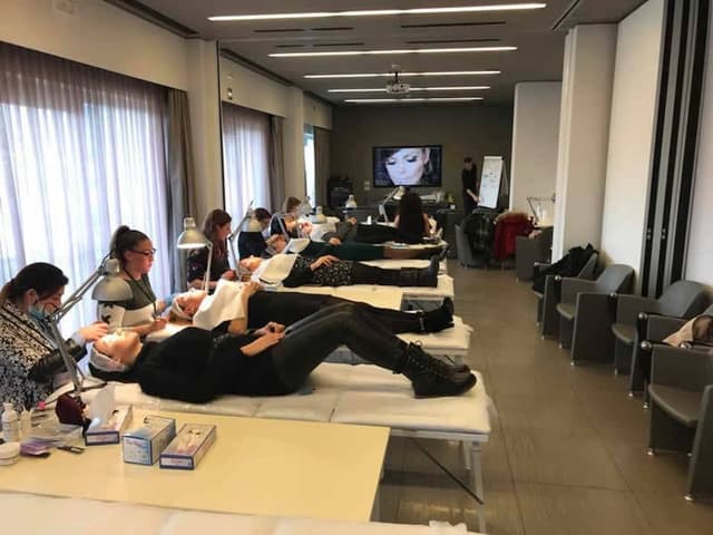 Stepp Scuola di Estetica e Parrucchieri - Immagine 2