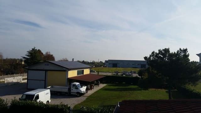 Tinteggiature Pivato Sas di Pivato Erminio & Patrik - Immagine 1