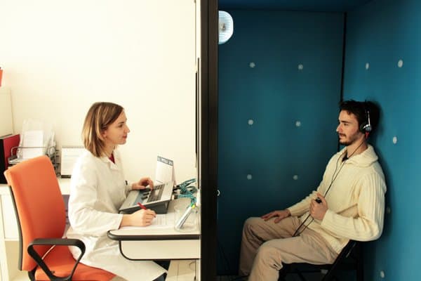 Udito Apparecchi Acustici di Scozzari Alice e Paolo Snc. - Immagine 1