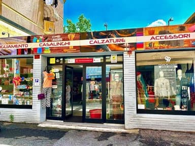 99 Fashion Outlet Stock Store