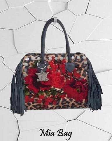 Cose di Amiche di Petrelli Marcella